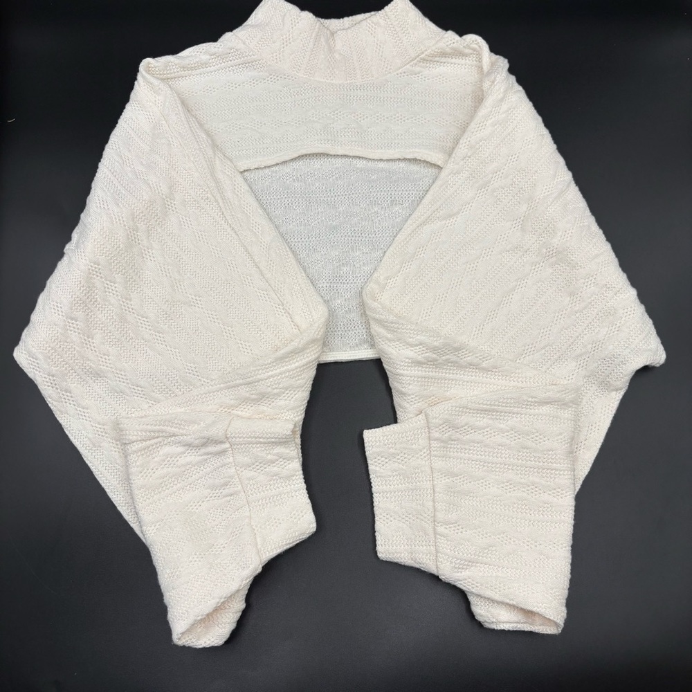 Sugar Moon Women’s Juniors Shrug Long Sleeve Mock Turtleneck Cream Size Medium